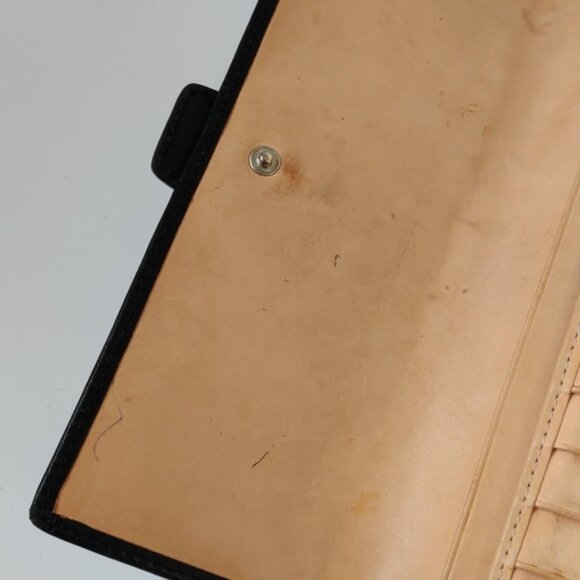 Authentic Coach Black Leather Bifold Wallet with Buckle Closure - Picture 7 of 9